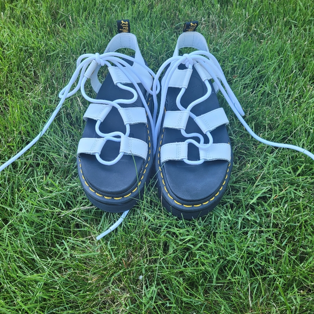 Doc Martens Nartilla sandals size 9 - Picture 2 of 4
